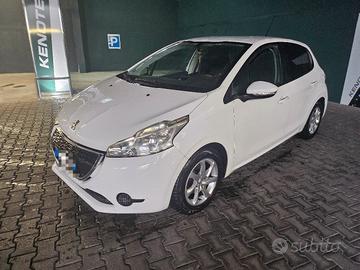 Peugeot 208 1.4 HDI 68CV NEOPATENTATI 