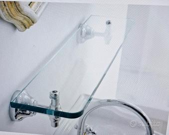 mensola in vetro sotto specchio o doccia