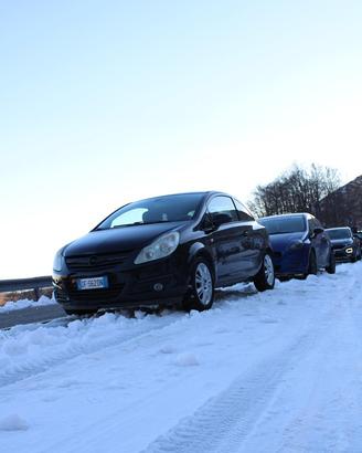 Opel corsa d 90cv