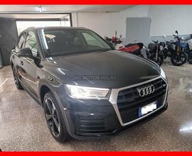 AUDI Q5 QUATTRO 2.0 AUTOM. IVA 22% GARANZIA/RATE