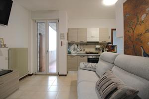 2 LOCALI A MONTECCHIO MAGGIORE