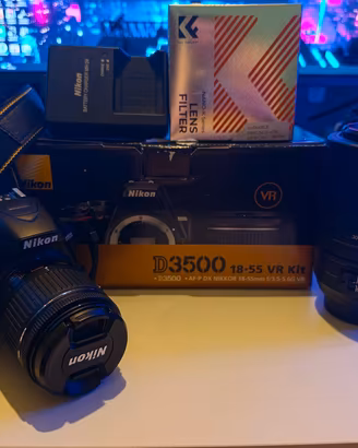Nikon d3500+ teleobiettivo 55-300