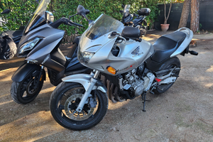 Honda hornet 600s
