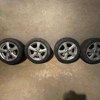 Cerchi r 16 e gomme antineve
