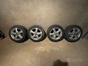 Cerchi r 16 e gomme antineve