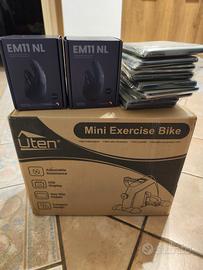 In blocco.  Mouse, tablet case e mini cyclette