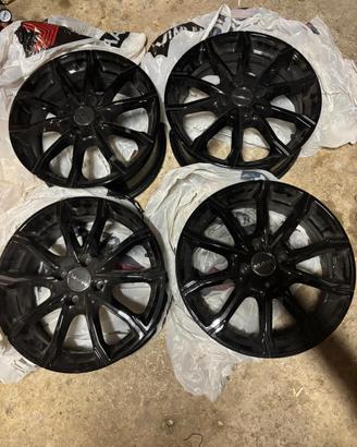 Cerchi in lega clio MAK