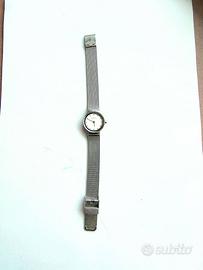 Elegante orologio Bering da polso analogico con mo