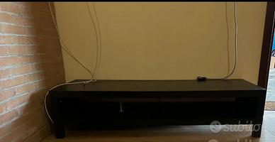 Mobiletto basso porta TV