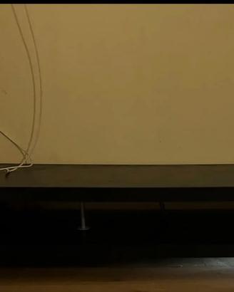 Mobiletto basso porta TV