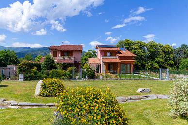 VILLA SINGOLA A LUSERNA SAN GIOVANNI