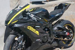 R6 09-17 Full Carbonio pista/originale targata