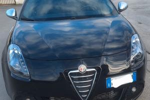 ALFA ROMEO GIULIETTA QUADRIFOGLIO VERDE