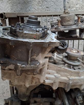 ricambi nissan king cab