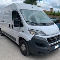 NOLEGGIO AUTO/ FURGONI/ MINIVAN