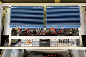 SOUNDSREAM  AMP RACK PER AUDI Q5 2008-2017+BOX SUB