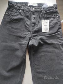 Jeans da donna Bershka tg 46 ANCORA CON CARTELKI
