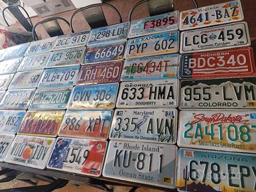 44 targhe americane da collezione 