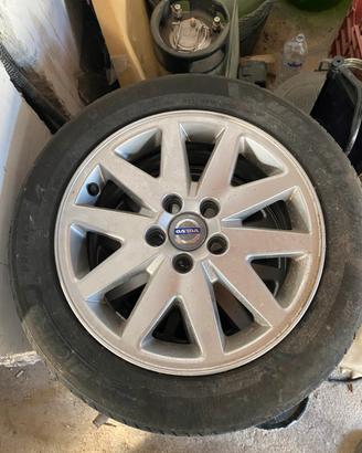 Cerchi Volvo v50 v60  anno 2004