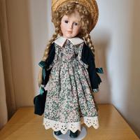 Bambola vintage in porcellana 