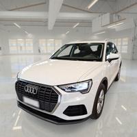 AUDI Q3 45 TFSI e S tronic Business