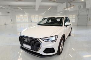 AUDI Q3 45 TFSI e S tronic Business
