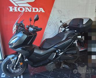 Honda ADV 350 - anno 2024 - km 3774 - Da vetrina -