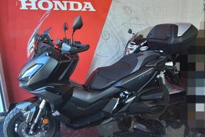Honda ADV 350 - anno 2024 - km 3774 - Da vetrina -