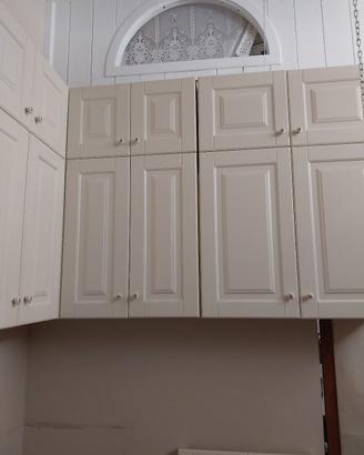 pensili e ante cucina artigianale  nuova