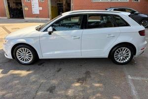AUDI A3 SPORTBACK G-TRON