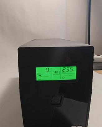 UPS 800VA 480W  gruppo di continuità