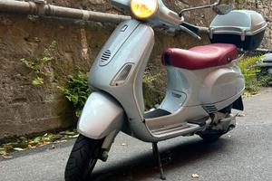 PIAGGIO Vespa LX 125 usata