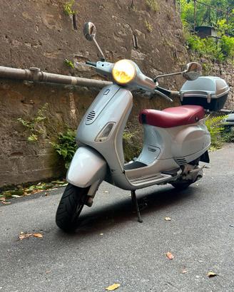 PIAGGIO Vespa LX 125 usata