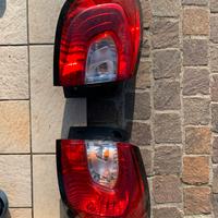 Fari posteriori renault captur 2013-18