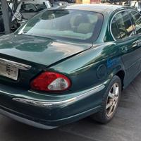 JAGUAR X-TYPE 2004 SOLO PER RICAMBI