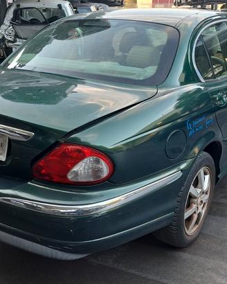 JAGUAR X-TYPE 2004 SOLO PER RICAMBI