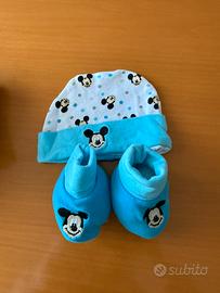 Cappellino e babbucce disney