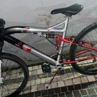 Mountain Bike FS80 ALUMINIUM