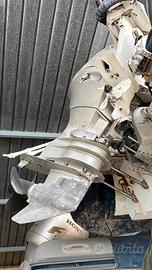 Motore marino Honda 130