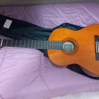 Chitarra yamaha