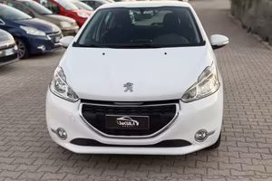 Peugeot 208 1.4 HDi 68 CV 5 porte Access