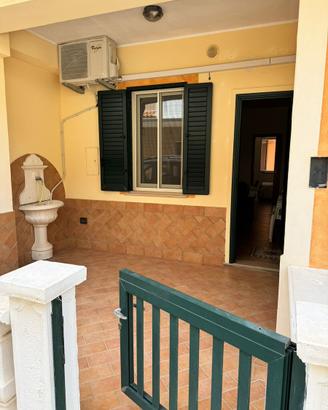 due appartamenti, arredati isola di Rizzuto