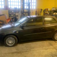 Auto fiat stilo
