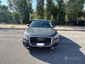 Audi Q2 1.6 TDI Business S tronic