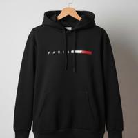 Felpa nera con cappuccio