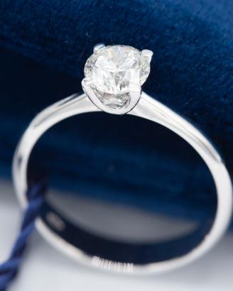 Anello Solitario Diamante Naturale0,58 D-color GIA