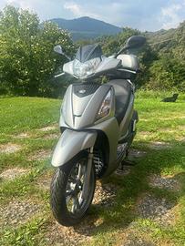 Scooter Kymco People Gti 125