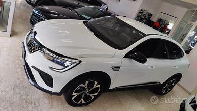 Renault Arkana 1.6 Full Hybrid E-Tech 145 CV Techn