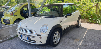 Mini One 2005