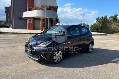 TOYOTA Aygo 1.0 VVT-i 69 CV 5 porte x-wave